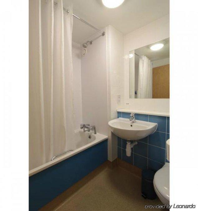 Travelodge Aberdeen Central Eksteriør billede
