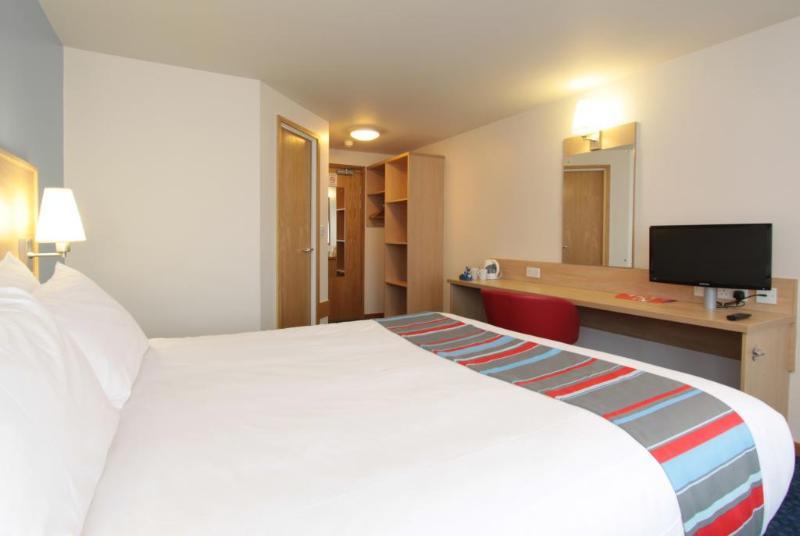 Travelodge Aberdeen Central Eksteriør billede